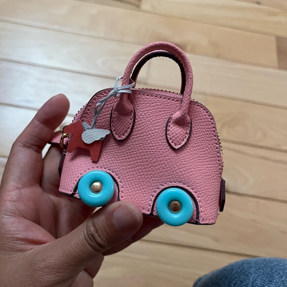 AirPod Mini keychain bag charm